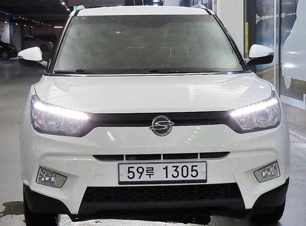 KG모빌리티(쌍용)  티볼리 가솔린 2WD 1.6 LX 사진 2