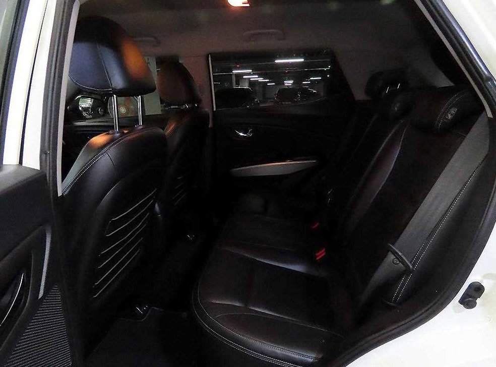 KG모빌리티(쌍용)  티볼리 가솔린 2WD 1.6 LX 사진 7