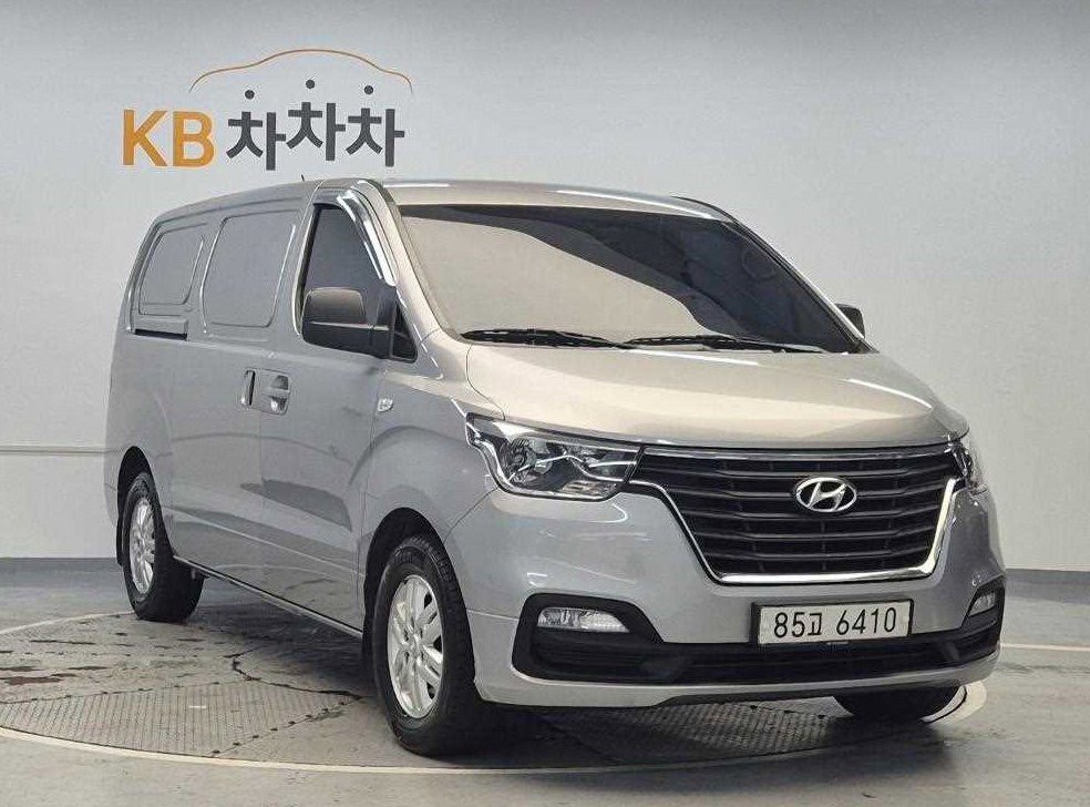 현대 스타렉스 2WD 밴 3인승 사진 4