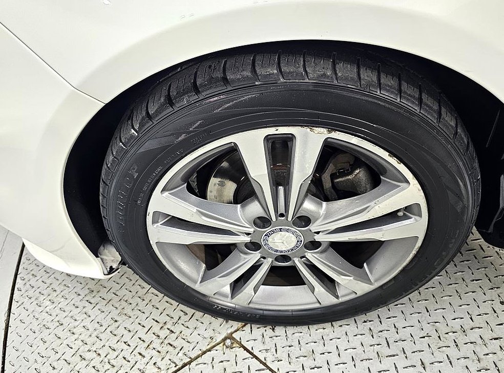 벤츠 E 클래스 E220 CDI 아방가르드 사진 20