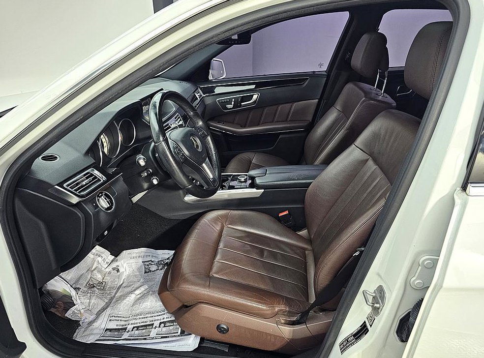 벤츠 E 클래스 E220 CDI 아방가르드 사진 8