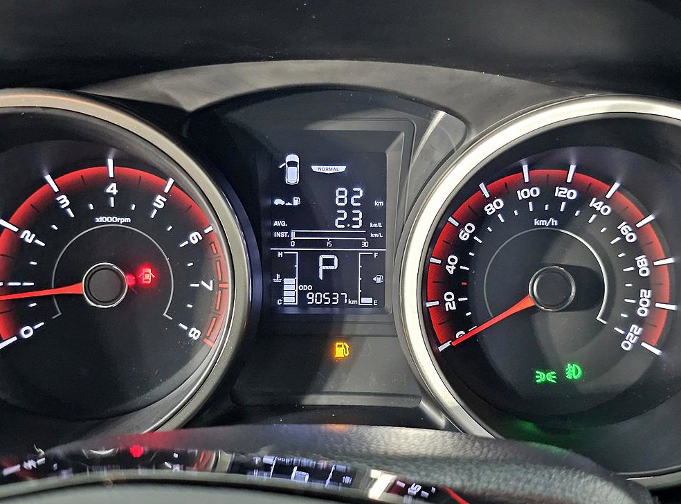 KG모빌리티(쌍용)  티볼리 가솔린 2WD 1.6 VX 사진 6