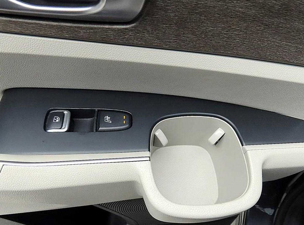 기아 쏘렌토 HEV 1.6 4WD 그래비티 사진 12