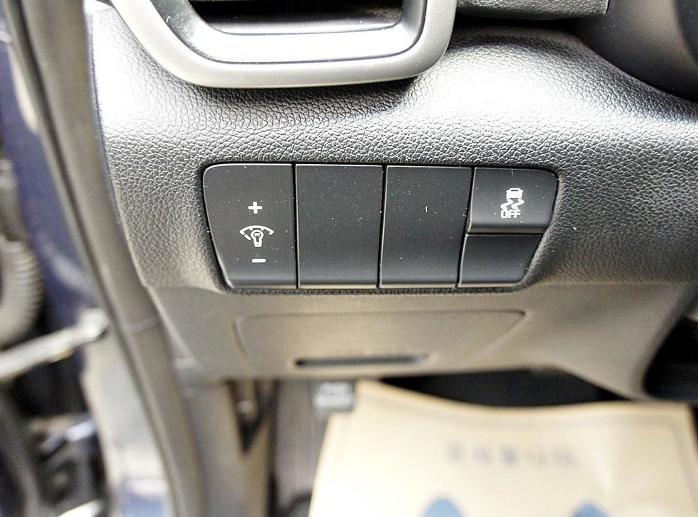 기아 스포티지 디젤 2.0 2WD 프레스티지 사진 14
