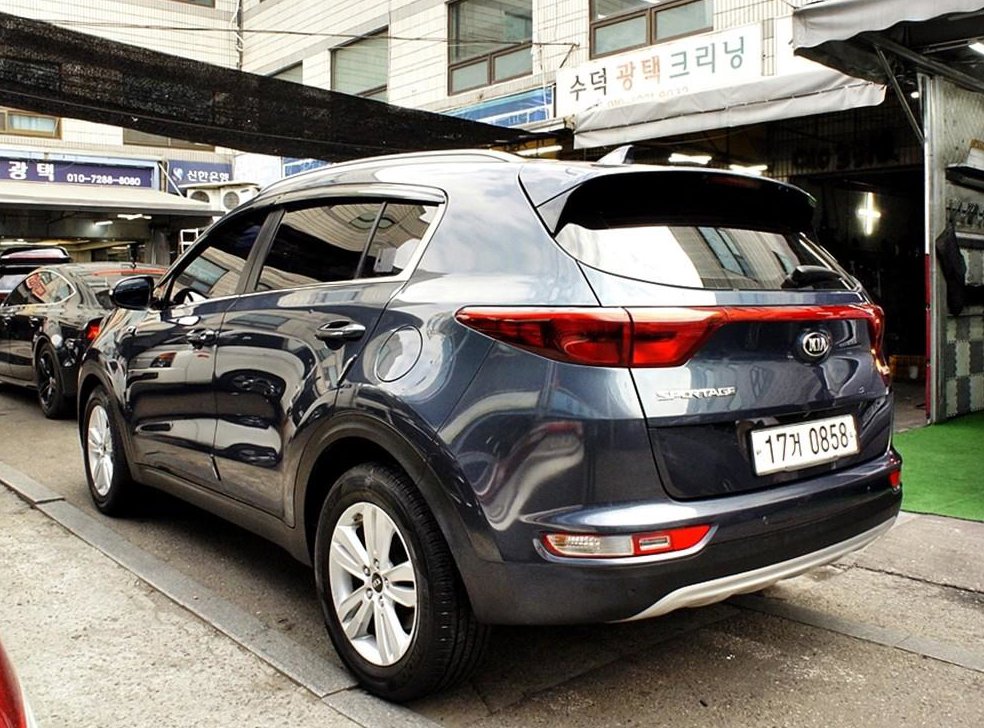 기아 스포티지 디젤 2.0 2WD 프레스티지 사진 4