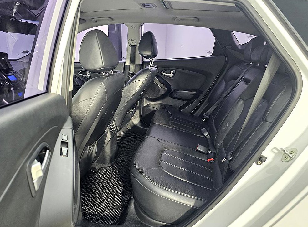 현대 투싼 디젤(E-VGT)2WD 사진 9