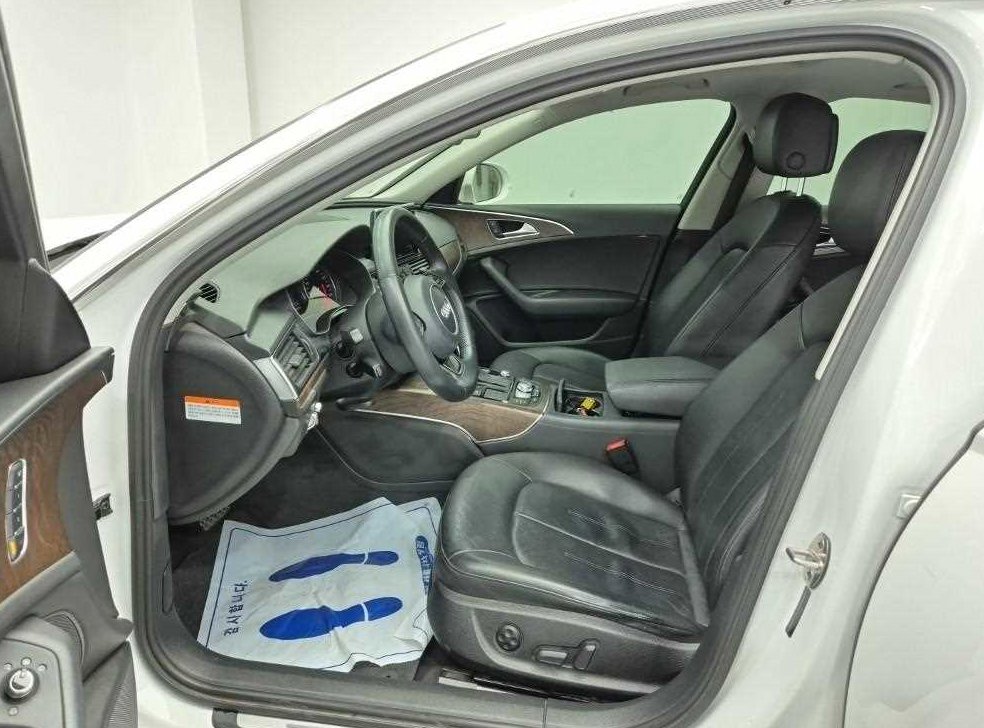 아우디 A6 35 TDI 사진 11