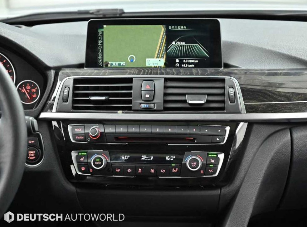 BMW 3시리즈 320i 럭셔리 사진 14