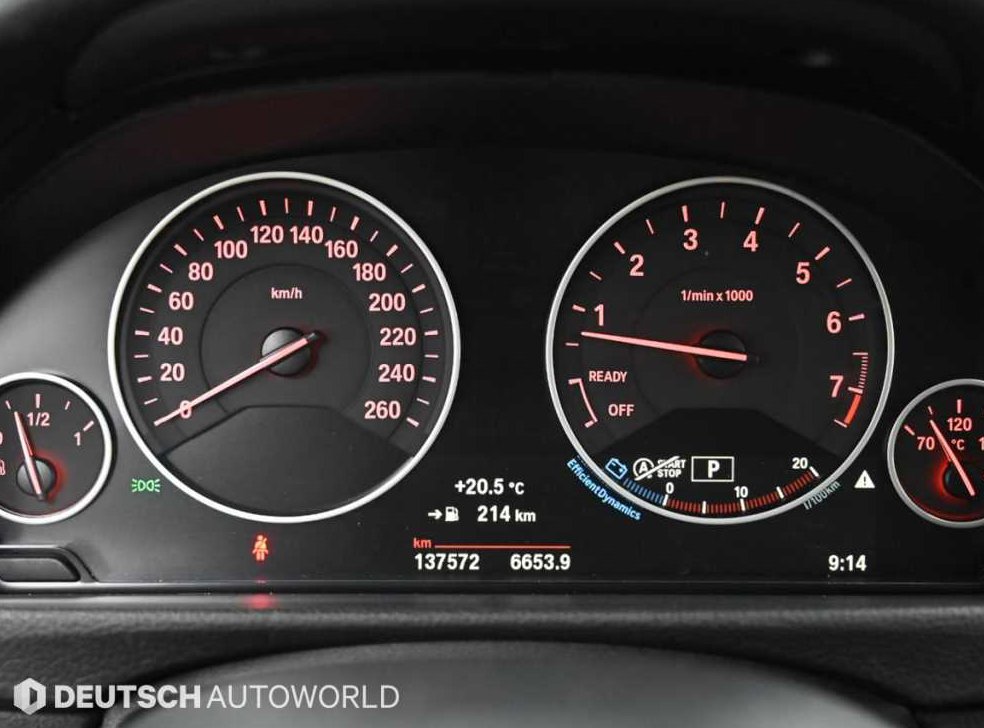 BMW 3시리즈 320i 럭셔리 사진 8