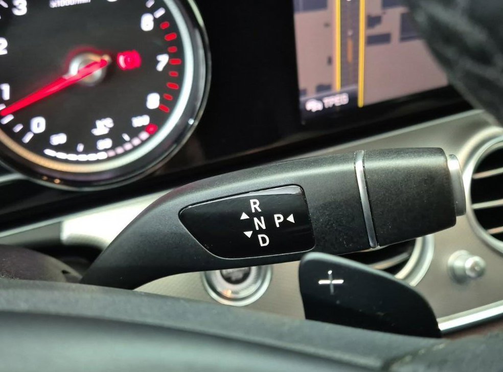 벤츠 E 클래스 E200 아방가르드 사진 13