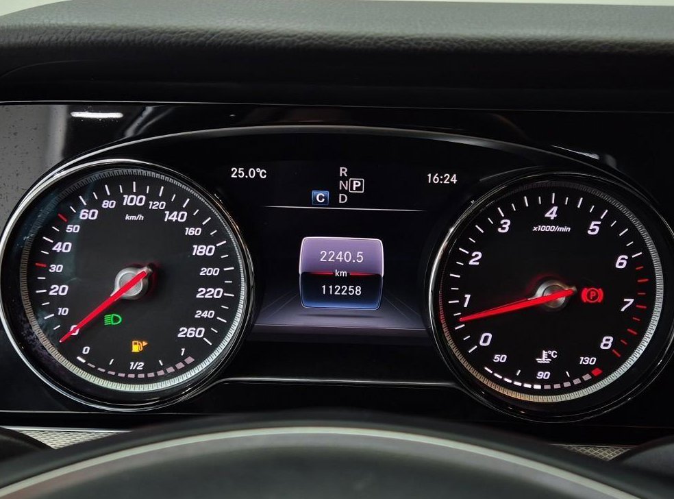 벤츠 E 클래스 E200 아방가르드 사진 5