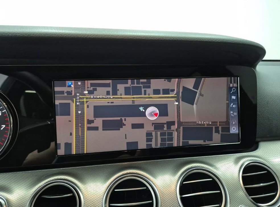 벤츠 E 클래스 E200 아방가르드 사진 8