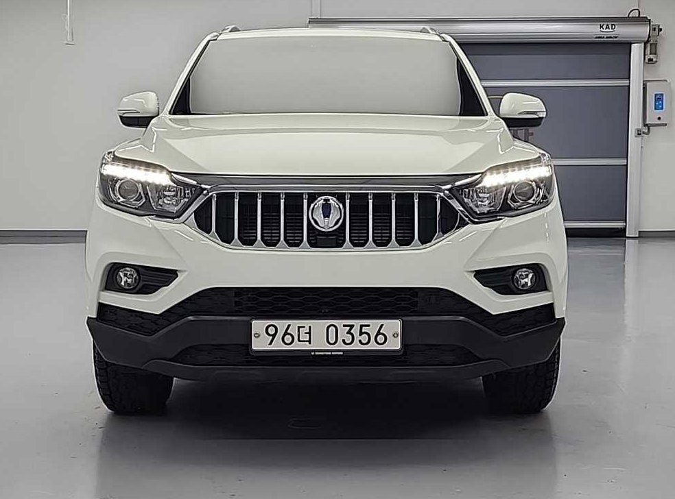 KG모빌리티(쌍용)  렉스턴 디젤 2.2 4WD 사진 2