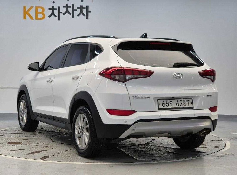 현대 투싼 디젤 1.7 2WD 사진 2