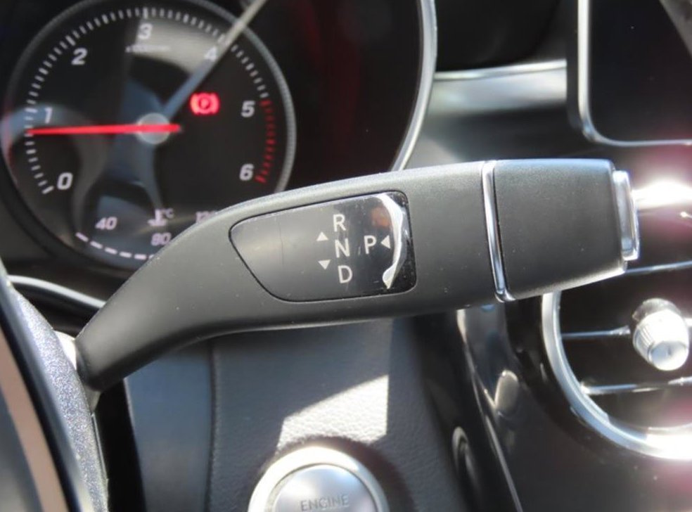 벤츠 C 클래스 C220 d 아방가르드 사진 6
