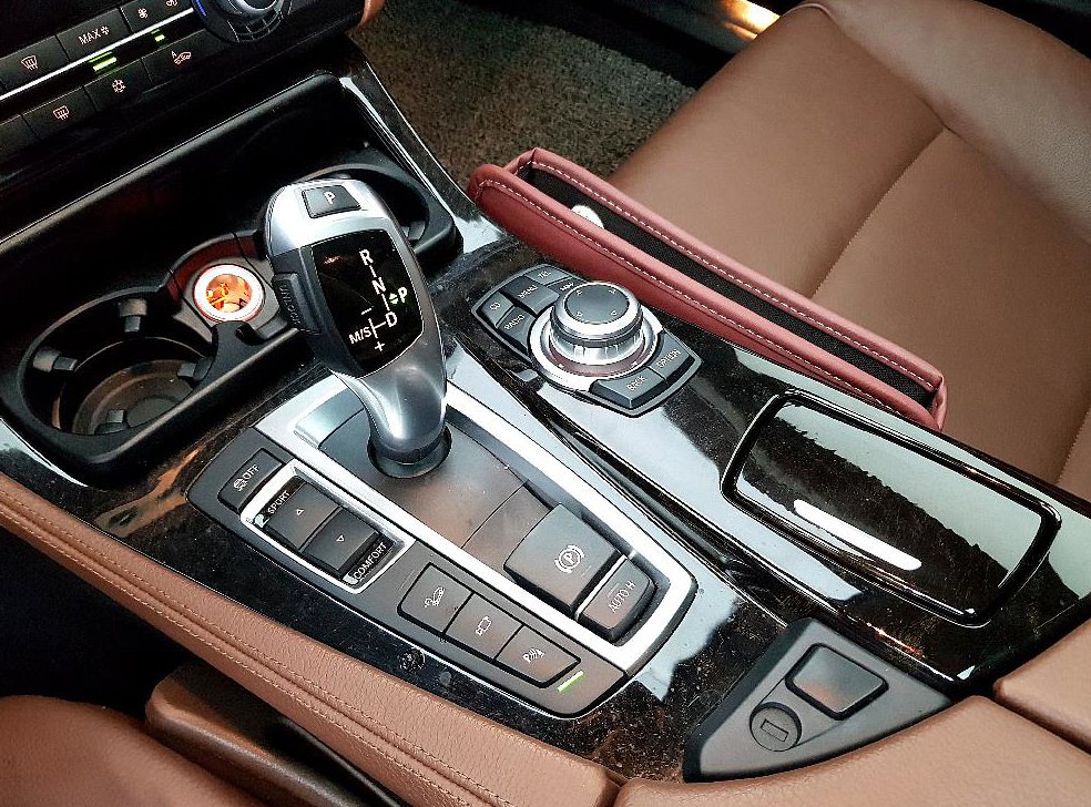 BMW 5시리즈 528i xDrive 사진 12