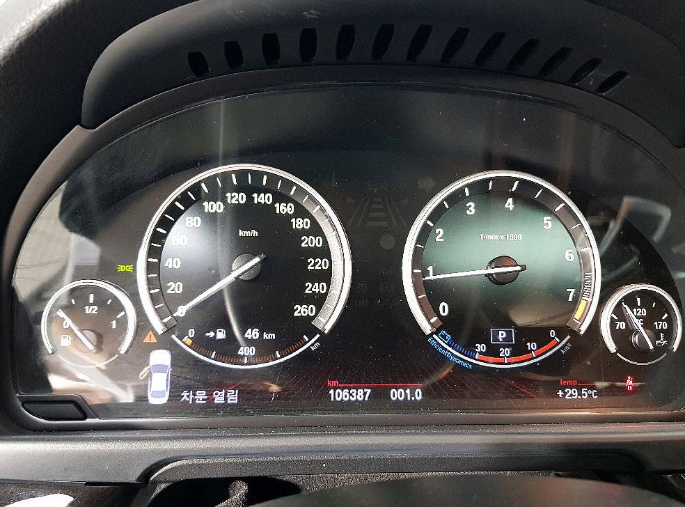 BMW 5시리즈 528i xDrive 사진 6