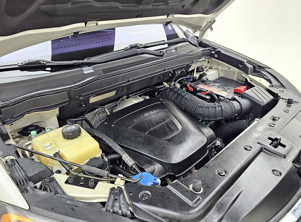 KG모빌리티(쌍용)  코란도 2WD 2.0 CVT 사진 6