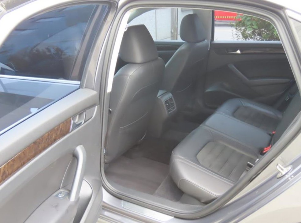 폭스바겐 파사트 2.0 TDI 사진 14