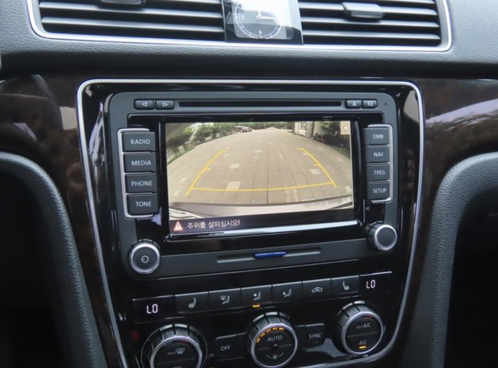 폭스바겐 파사트 2.0 TDI 사진 8