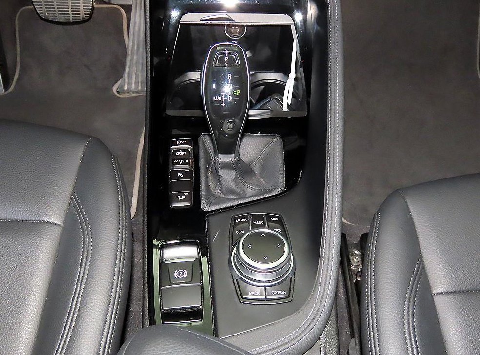 BMW X1 xDrive 20i xLine 스페셜에디션 사진 12