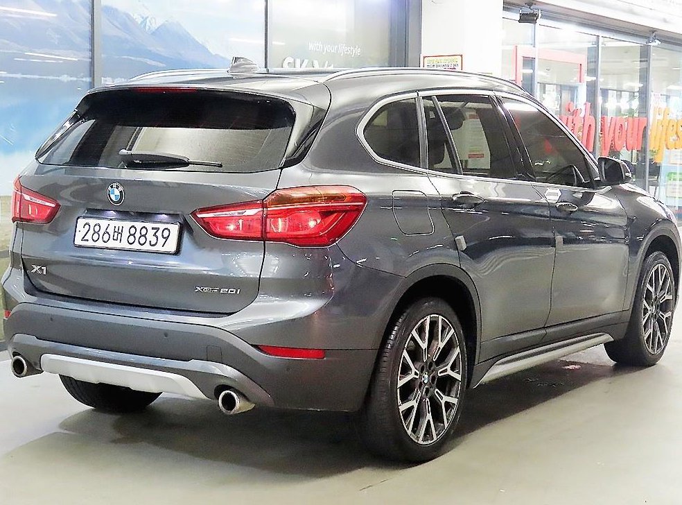 BMW X1 xDrive 20i xLine 스페셜에디션 사진 4