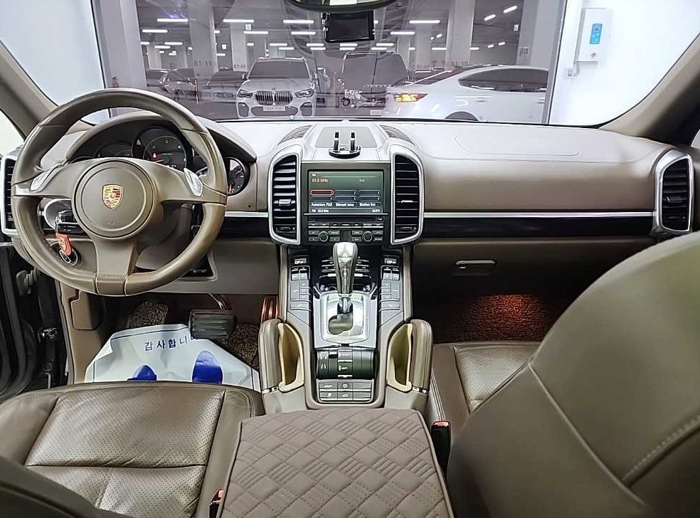 포르쉐 카이엔 3.0 디젤 사진 7