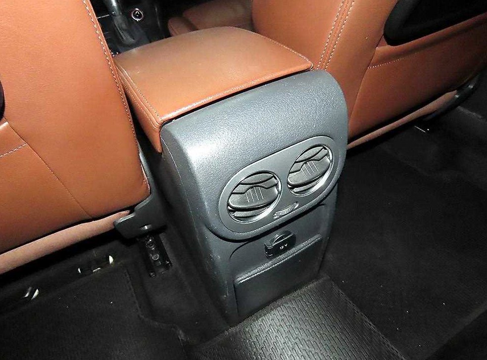 폭스바겐 티구안 2.0 TDI 프리미엄 사진 16