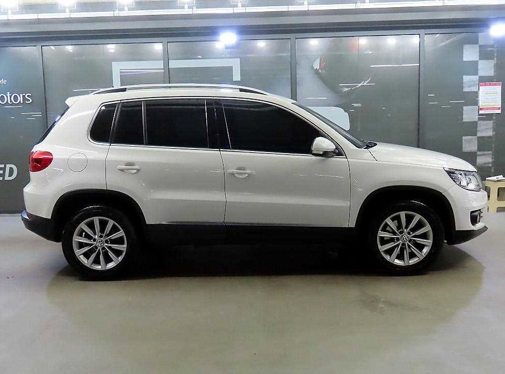 폭스바겐 티구안 2.0 TDI 프리미엄 사진 3
