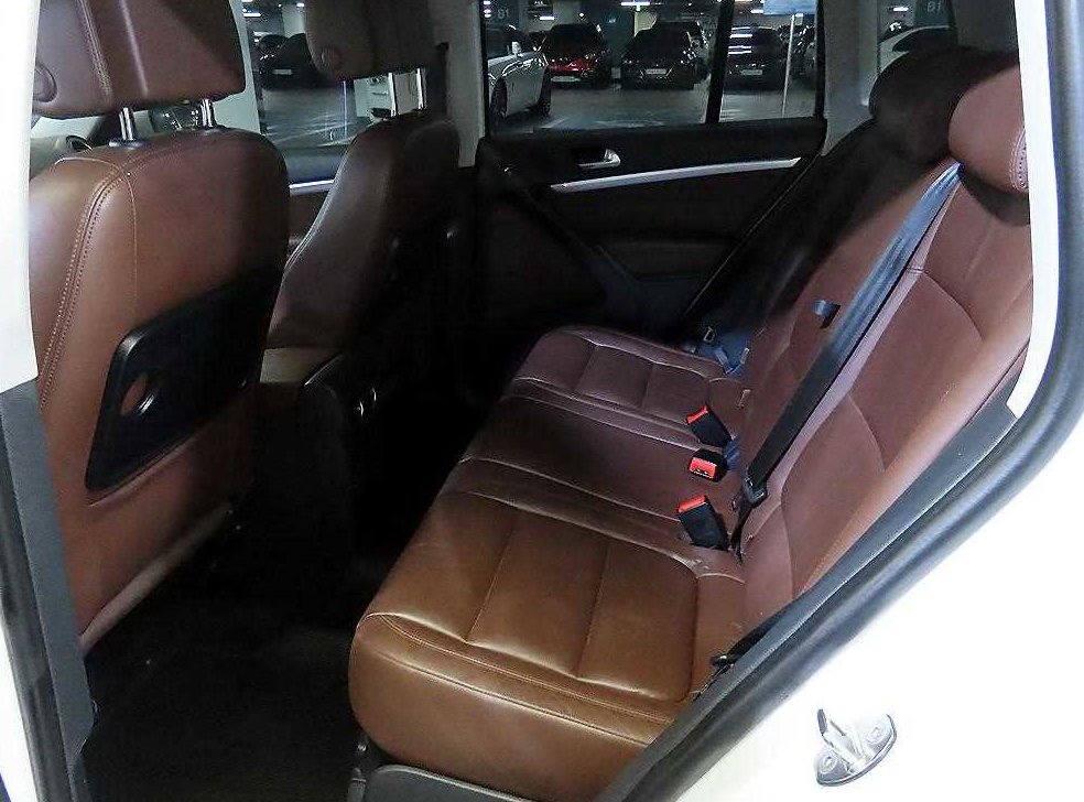 폭스바겐 티구안 2.0 TDI 프리미엄 사진 7