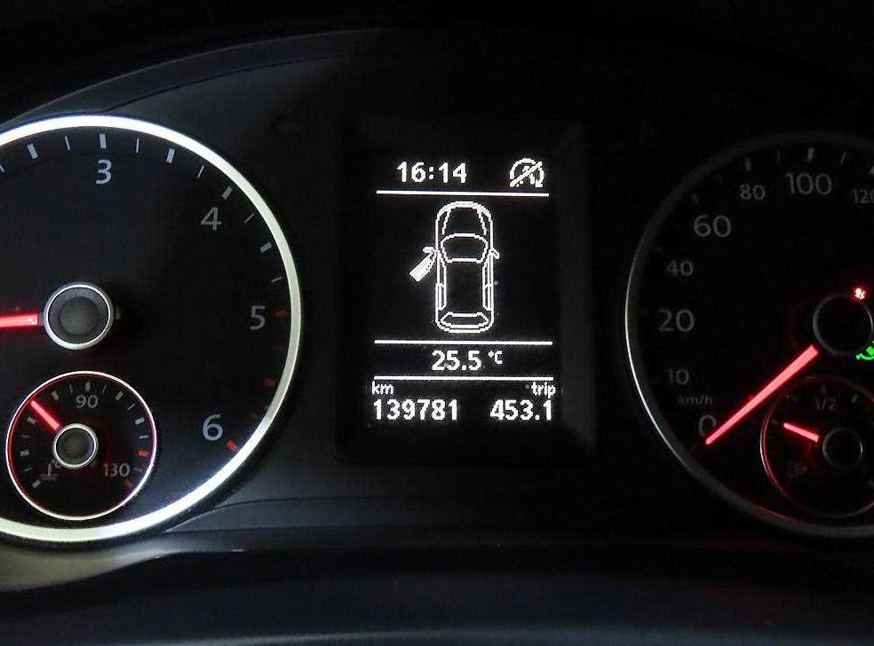 폭스바겐 티구안 2.0 TDI 프리미엄 사진 9