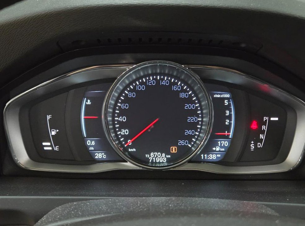 볼보 S60 D3 사진 10