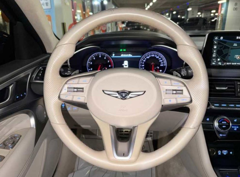 제네시스 G70 3.3T 스포츠 AWD 사진 9