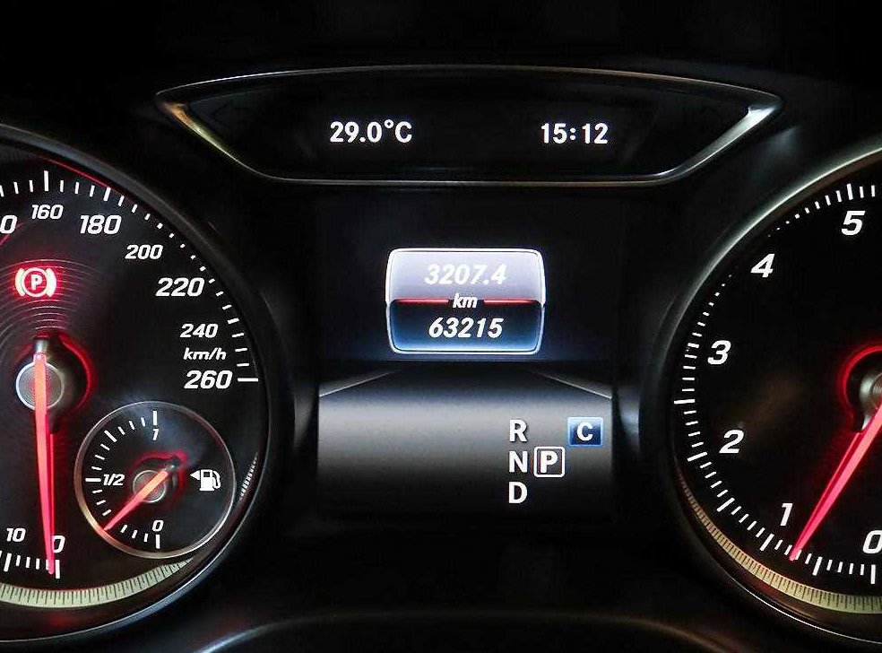 벤츠 GLA 클래스 GLA220 프리미엄 사진 9
