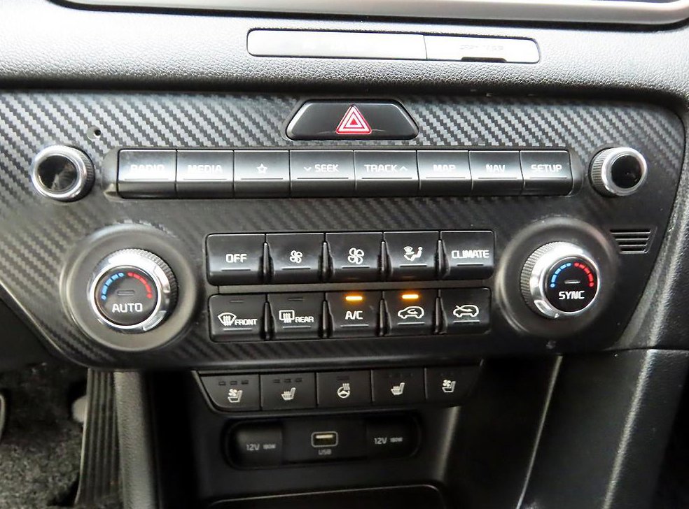 기아 스포티지 2.0 가솔린 2WD 사진 10