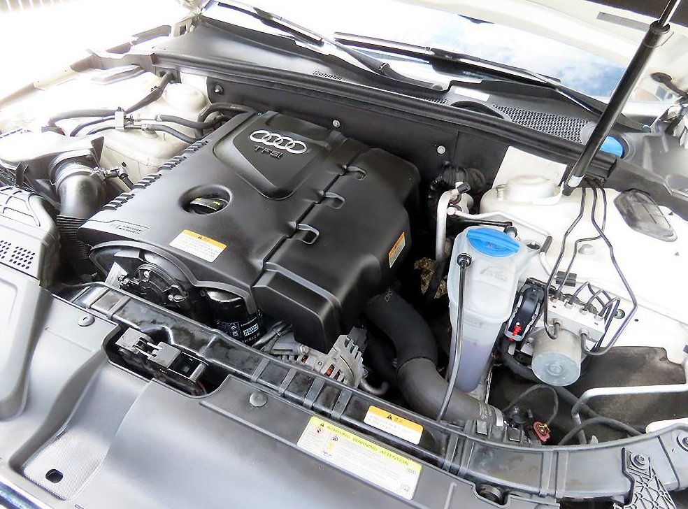 아우디 A5 2.0 TFSI 콰트로 카브리올레 사진 19