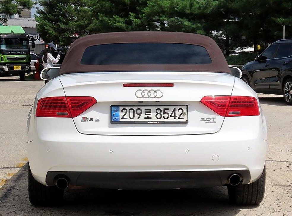 아우디 A5 2.0 TFSI 콰트로 카브리올레 사진 4