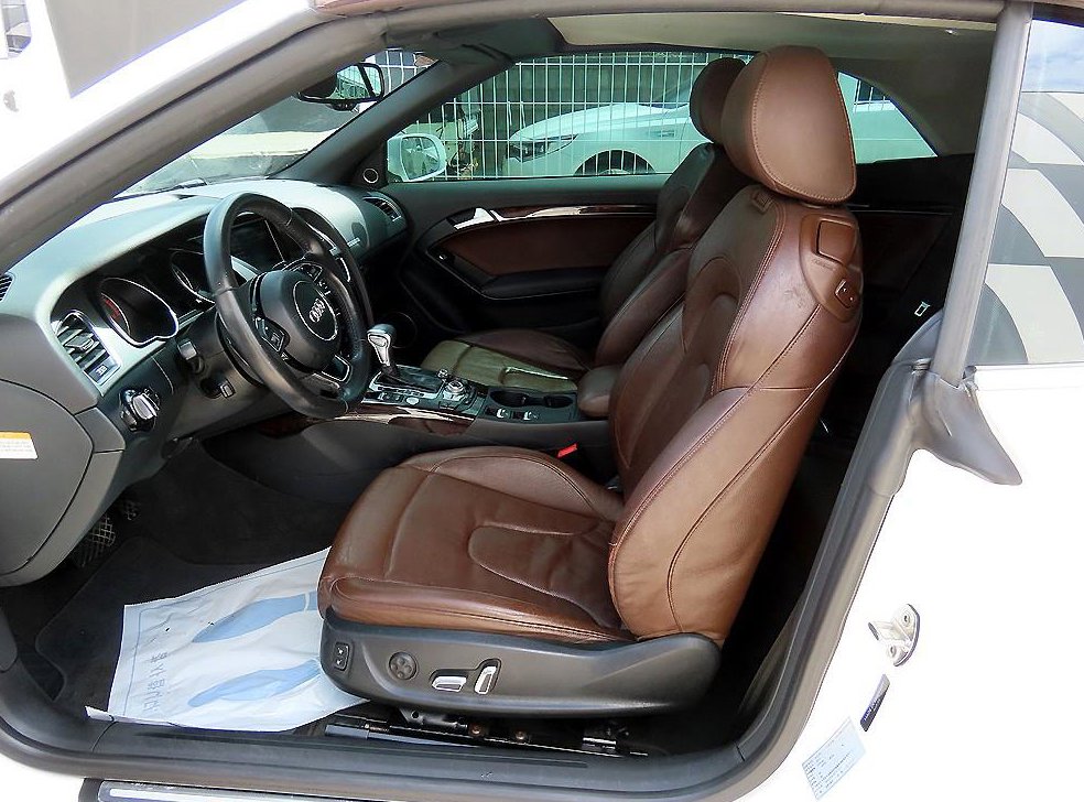 아우디 A5 2.0 TFSI 콰트로 카브리올레 사진 9