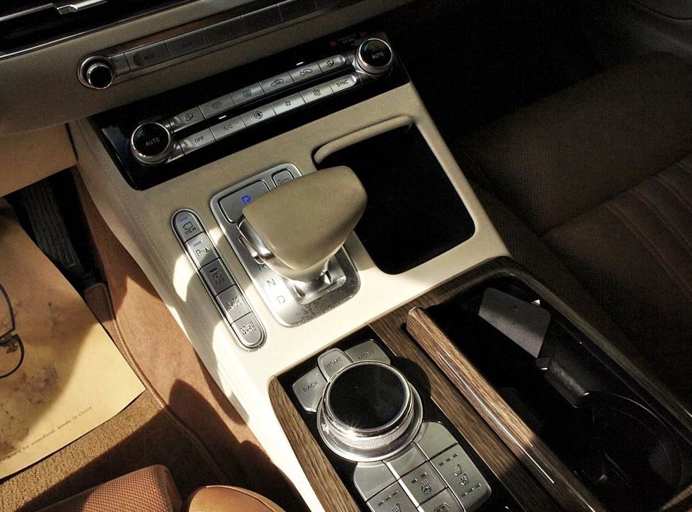 제네시스 G90 3.8 GDI AWD 사진 11