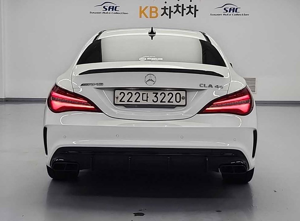 벤츠 CLA 클래스 CLA 45 AMG 4MATIC 사진 3
