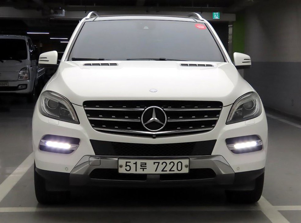 벤츠 M 클래스 ML350 블루텍 4매틱