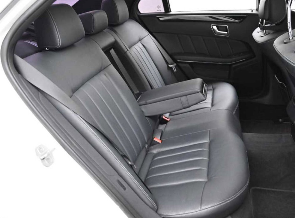 벤츠 E 클래스 E300 아방가르드 사진 12