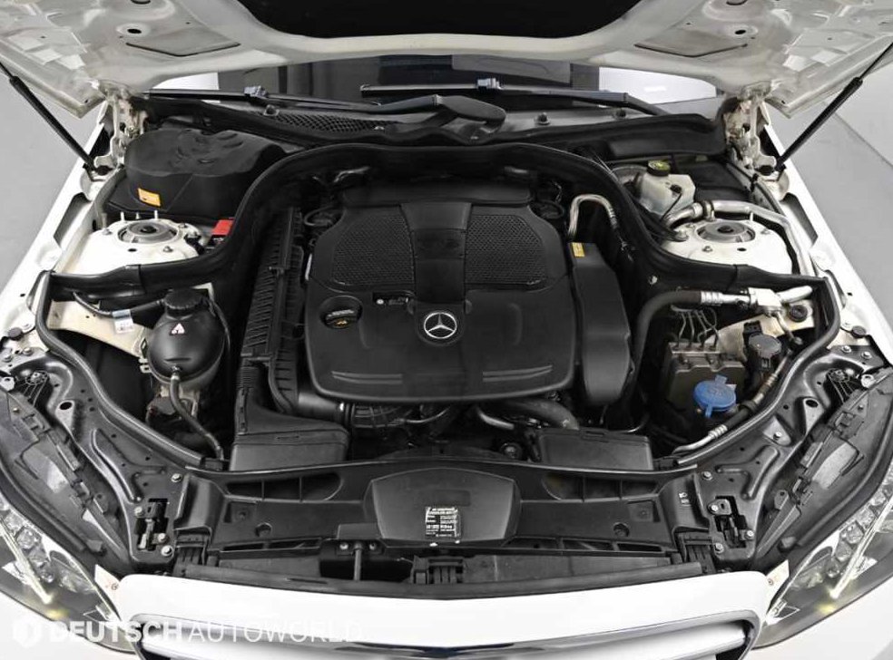 벤츠 E 클래스 E300 아방가르드 사진 6