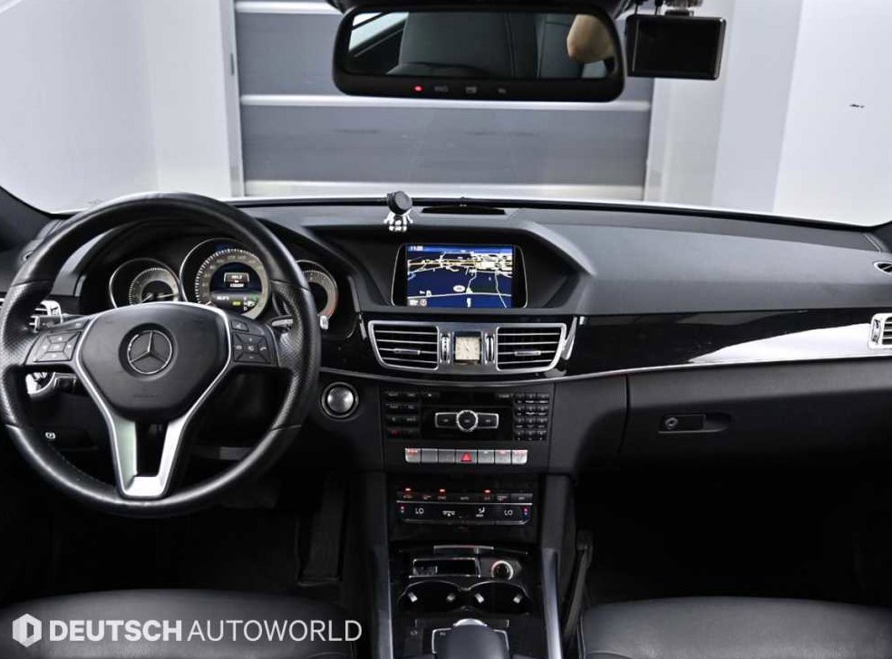벤츠 E 클래스 E300 아방가르드 사진 7