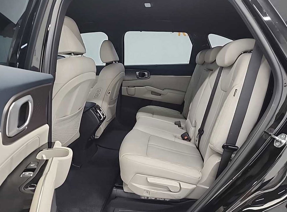 기아 쏘렌토 1.6T 2WD 시그니처 그래비티 사진 12