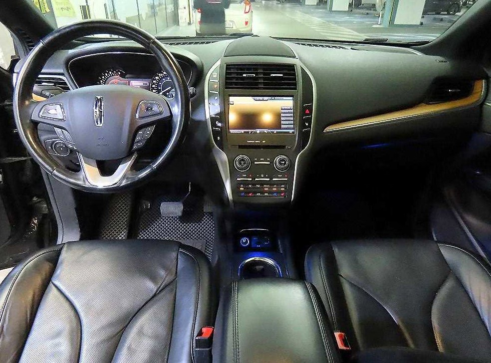 링컨 MKC 2.0 AWD 사진 10
