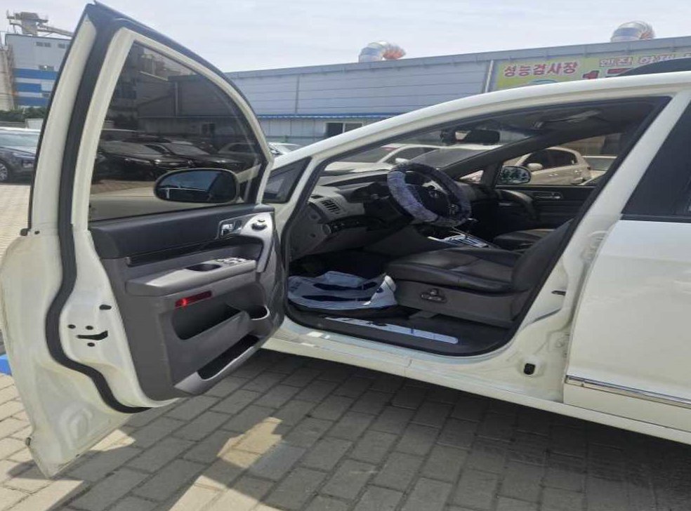 KG모빌리티(쌍용)  코란도 4WD GT 사진 15