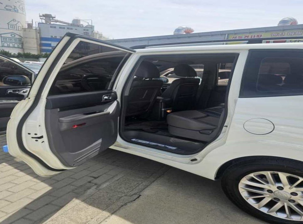 KG모빌리티(쌍용)  코란도 4WD GT 사진 16