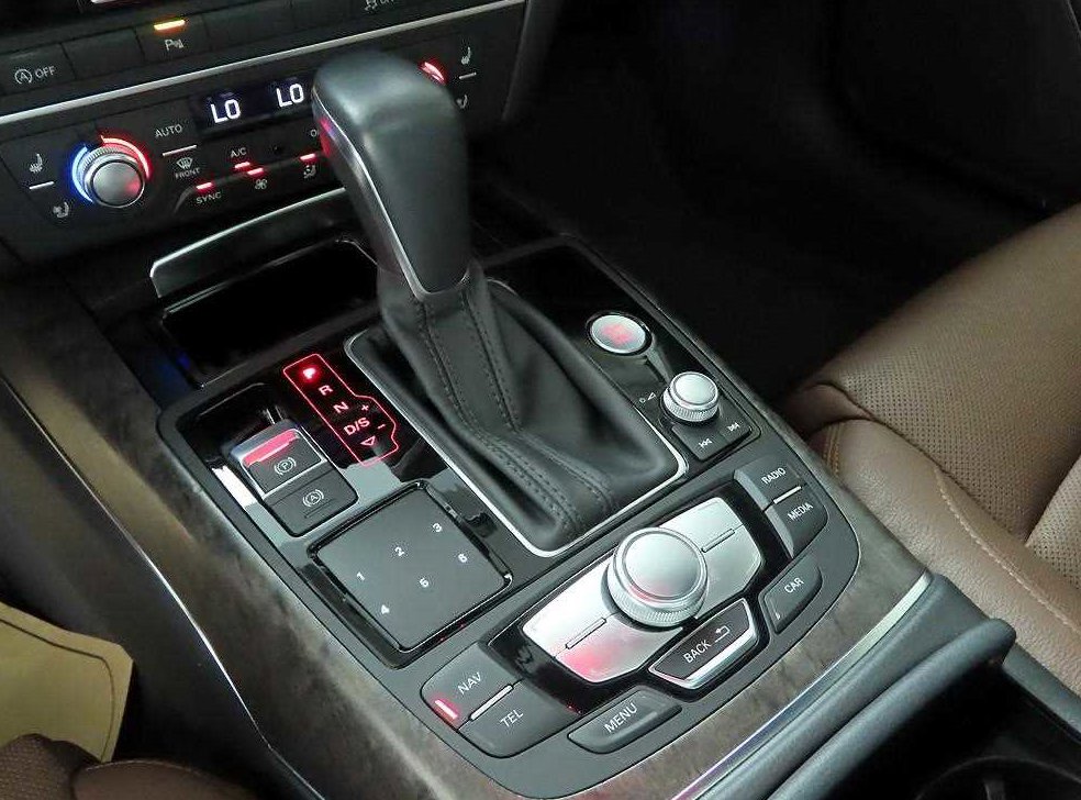 아우디 A6 40 TFSI 사진 10