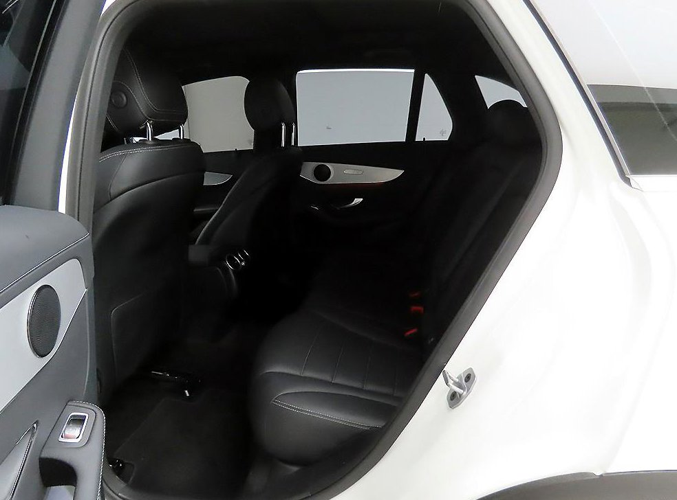 벤츠 GLC 클래스 GLC 300 e 4MATIC 사진 14